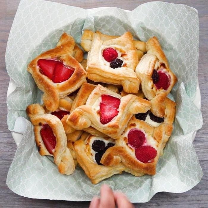 image of Fruit and Cream Cheese Breakfast Pastries