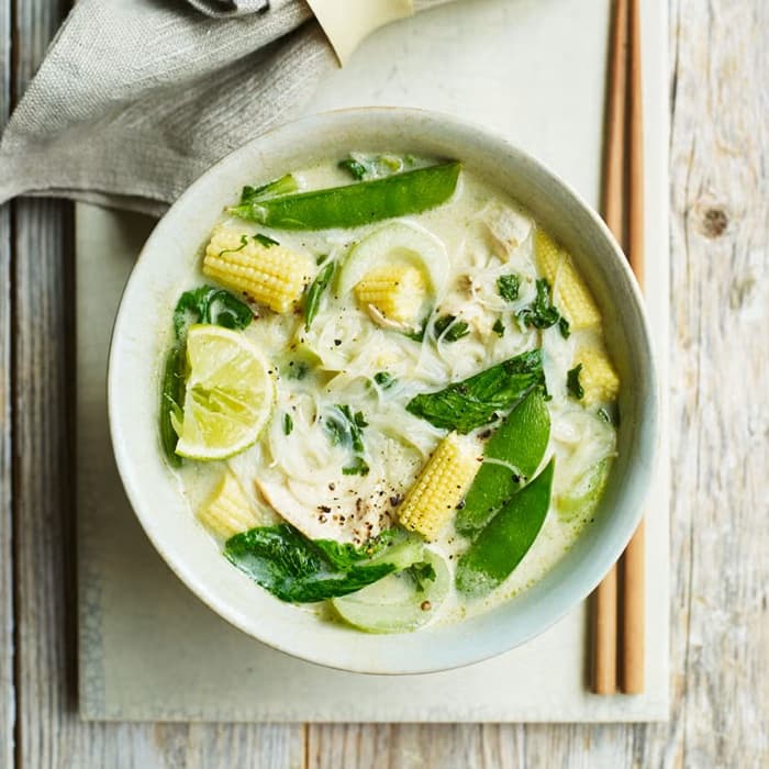 image of Thai green chicken soup