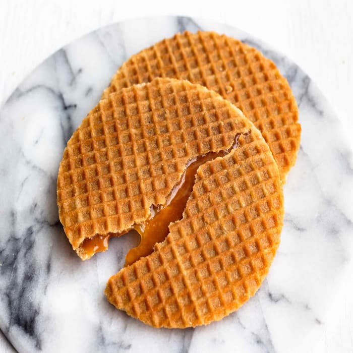 image of Dutch stroopwafel