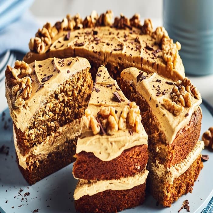 image of Polish chocolate & walnut cake