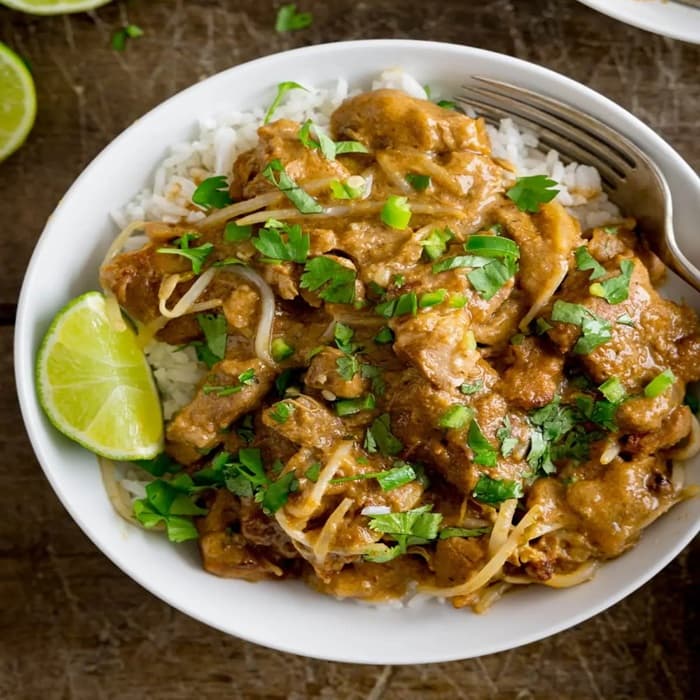 image of Thai pork & peanut curry